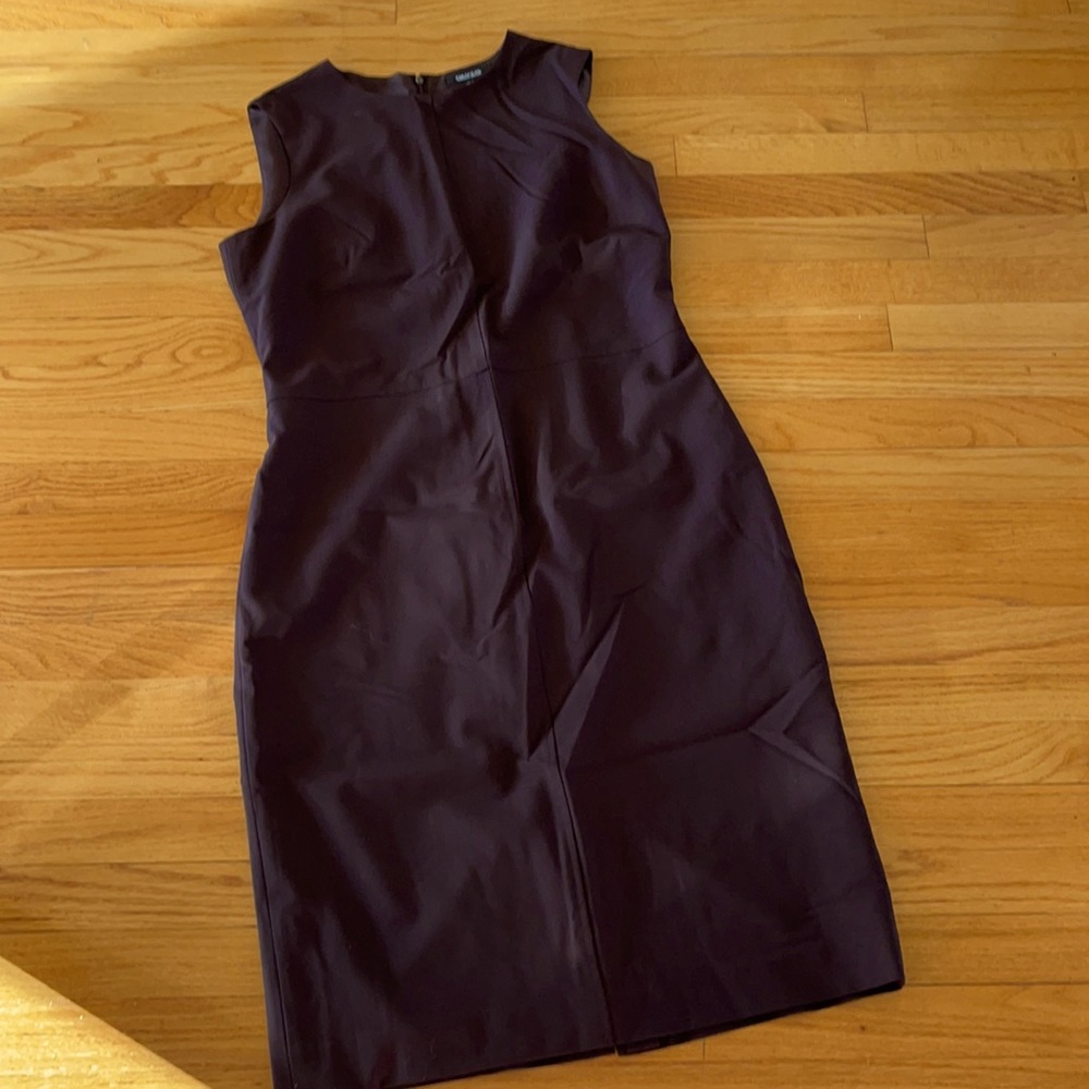 Brown Emanuel Ungaro suit dress. Below the knee. Fully lined. Sleeveless. Sz 14.